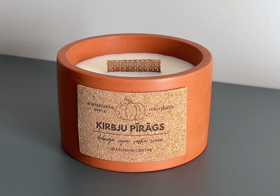 Svece "Ķirbju pīrāgs"