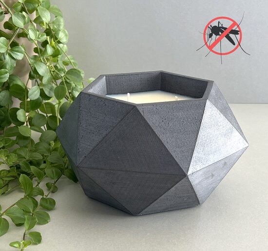 Sojas vaska svece betona traukā ar citronzāles aromātu (3 daktis)